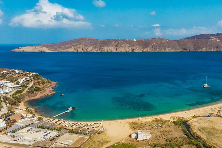 Mykonos: Tour privato dell&#039;isola con un abitante del postoTour dell&#039;isola di Mykonos con autista/quide locale