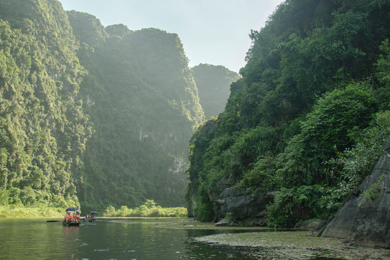 From Hanoi: Hoa Lu - Tam Coc - Mua Caves with transfer