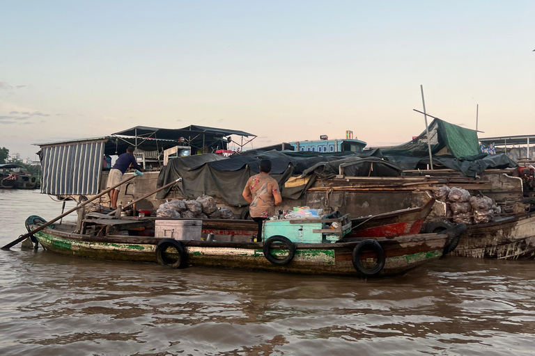 Floating Market, Flower Village Authentic Mekong Delta Tour