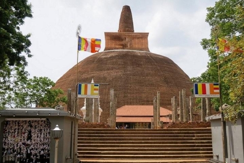 Ab Colombo: Anuradhapura-Tagestour