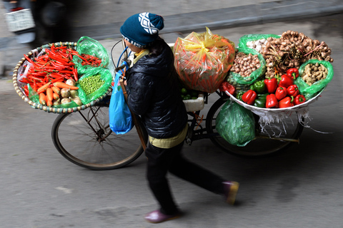 Hanoi Old Quarter & Red River Delta Cycling Tour