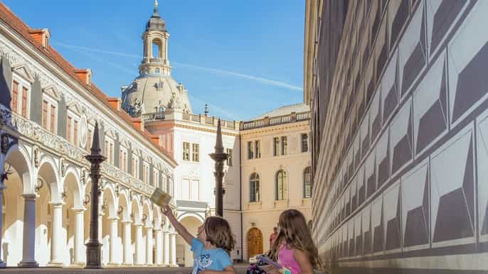 dresden old town scavenger hunt for kids (in german)