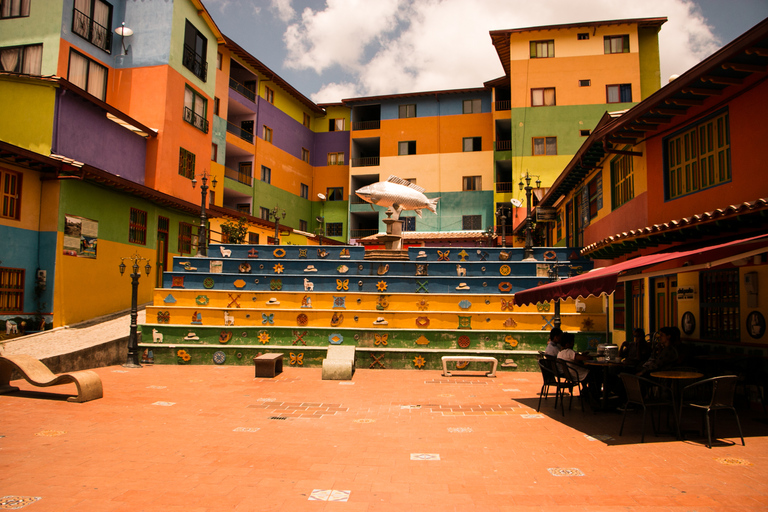 From Medellín: Guatapé and El Peñol Guided Tour