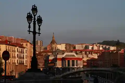 Bilbao como um local: Visita guiada personalizada
