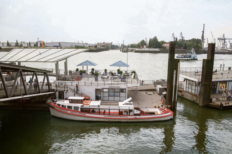 Traditional Harbor Tour in Hamburg Non-Refundable: Traditional Harbor Tour in Hamburg