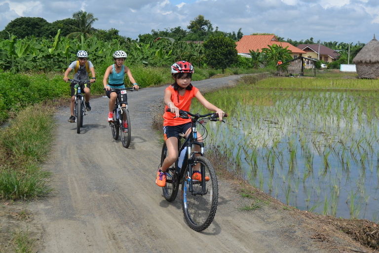 From Chiang Mai: Mae Taeng Valley Hike & Bike Day Trip