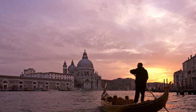venice 30minute gondola ride