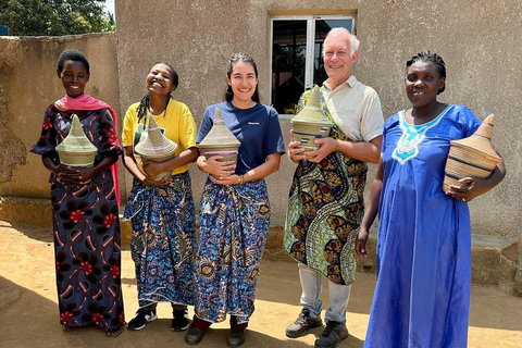 جولة في قرية مايانجي للمصالحة