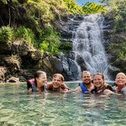 Oahu: Complete Island Tour with Tropical Waterfall Swimming