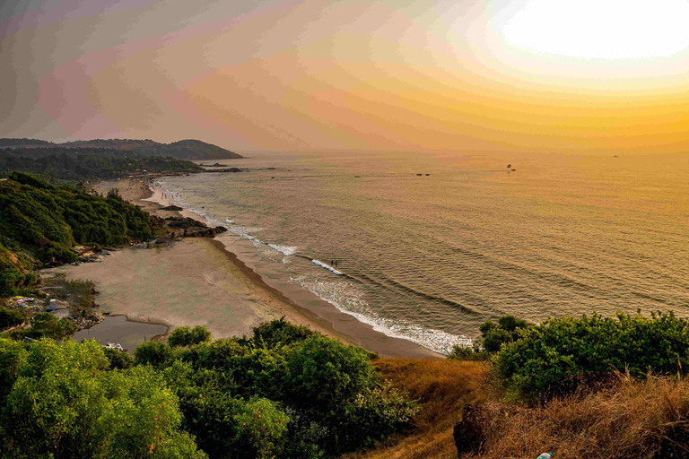 Explora el norte de Goa con un tour turístico de un día completo guiado en coche