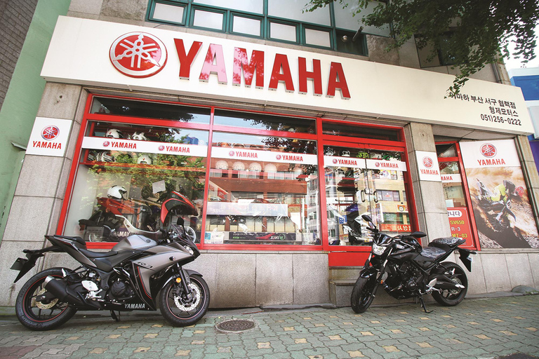 Cours de conduite et location de motos à BusanCours de moto et service de location à Busan