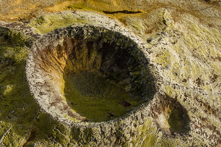 Reykjavik : survol des cratères volcaniques en hélicoptère