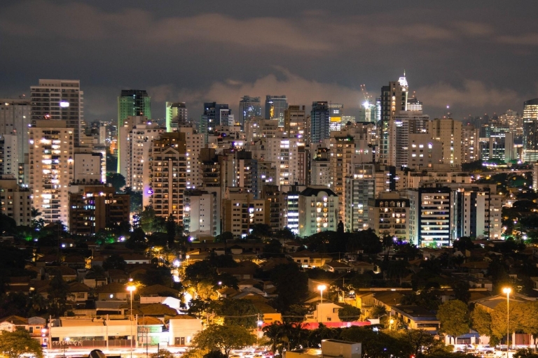 Bienvenue à São Paulo: visite à pied privée avec un localVisite de 4 heures