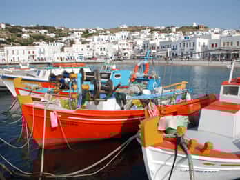 Mykonos: Half-Day City Walking Tour and Island Bus Tour