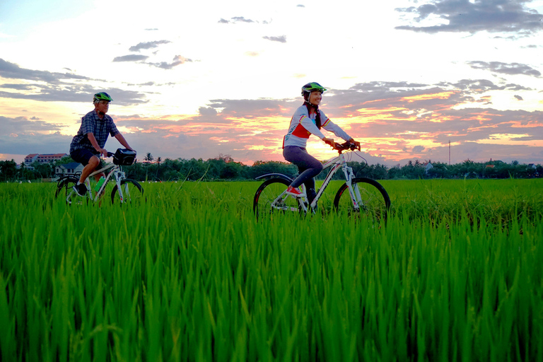 Hoi An : Visite gastronomique du soir en vélo