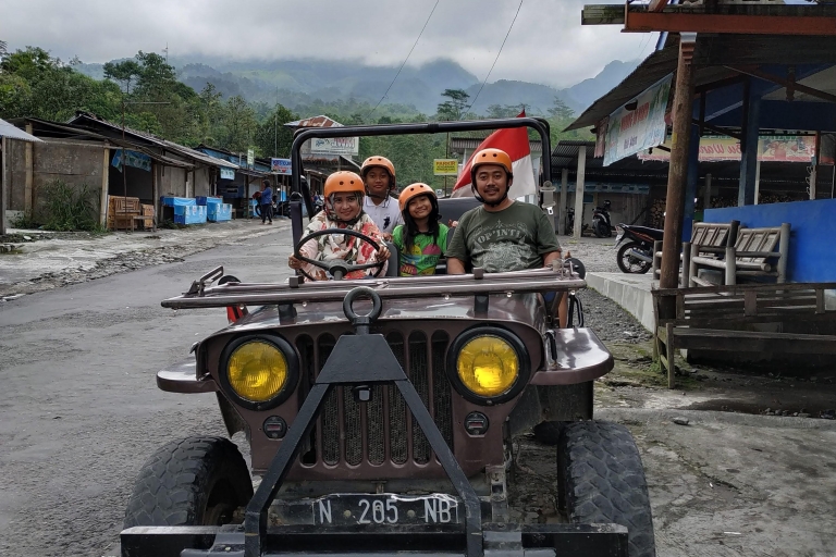 Yogyakarta: Borobudur, Merapi Jeep Tour, and Prambanan
