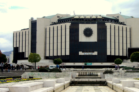 索非亚：2 小时共产主义吉普车之旅