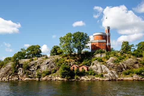 Stockholm: City Archipelago Sightseeing Cruise with Guide