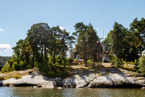 Stockholm: City Archipelago Sightseeing Cruise with Guide