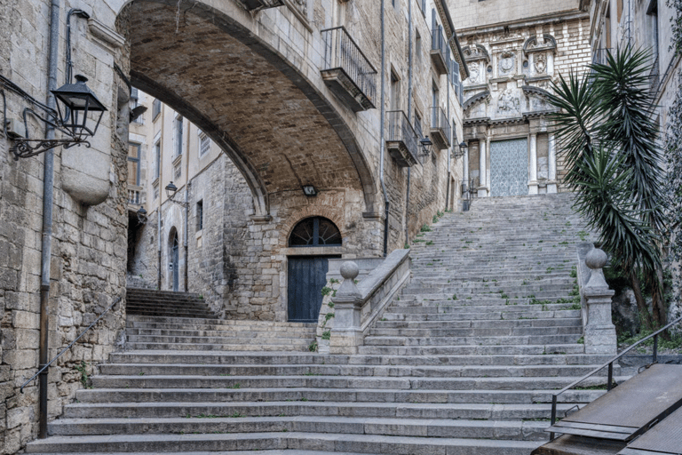 Von Barcelona aus: Geführte Tagestour nach Girona und in mittelalterliche DörferVon Barcelona aus: Geführte Tagestour nach Girona und in die mittelalterlichen Dörfer