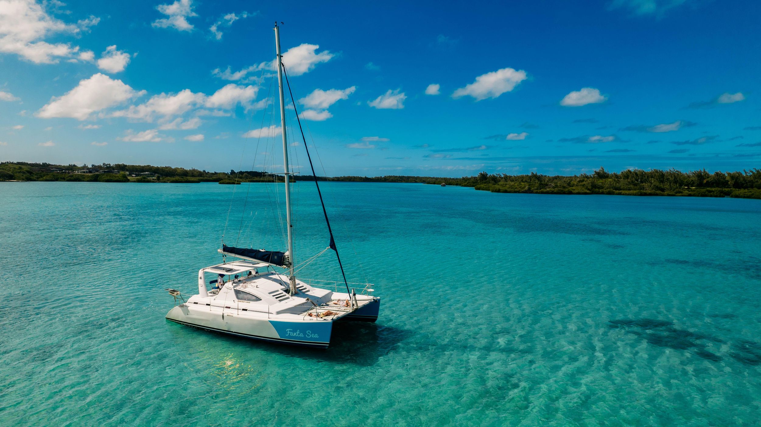Mauritius: Private Katamaran Tour zur île aux Cerfs
