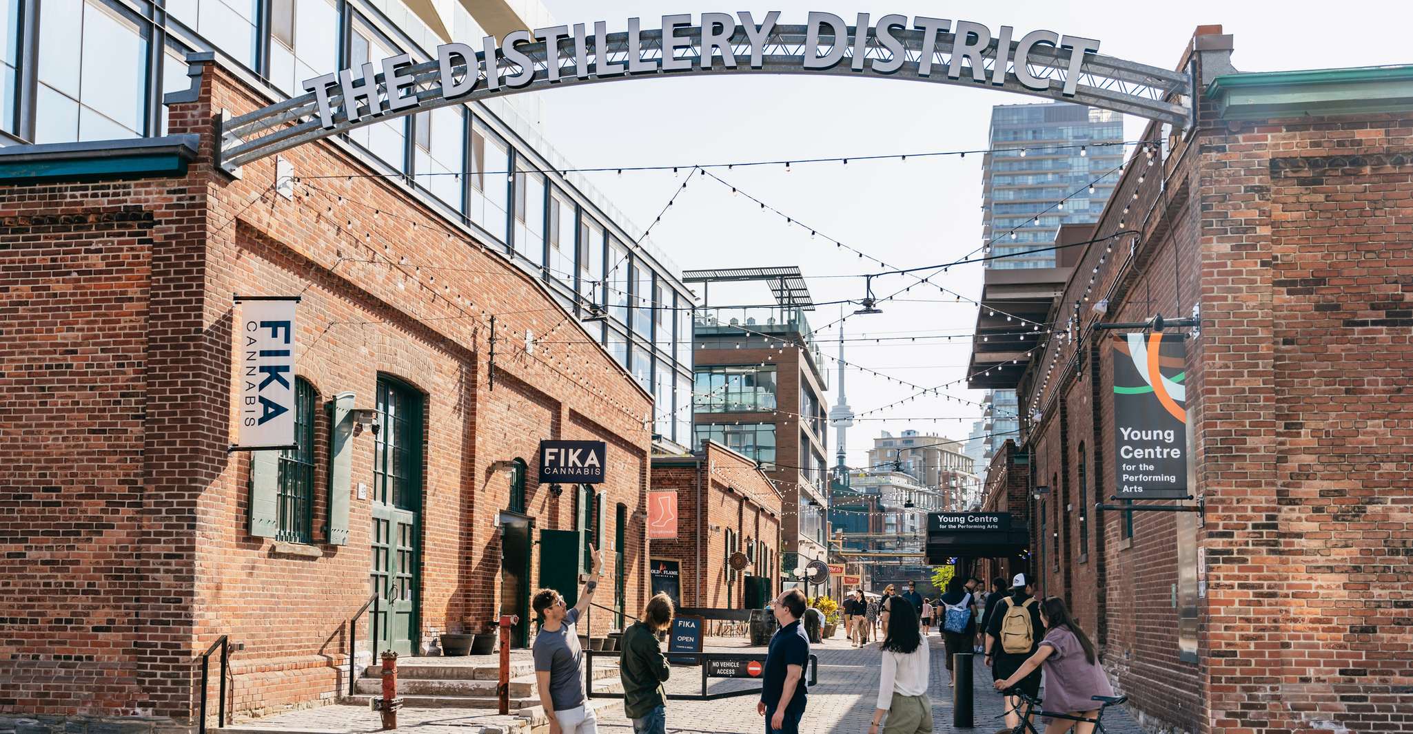 Tour histórico a pie en Toronto, distrito de la destilería - Hizvo