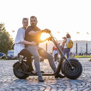 Boedapest: verhuur Fat Tire MonsteRoller E-Scooter