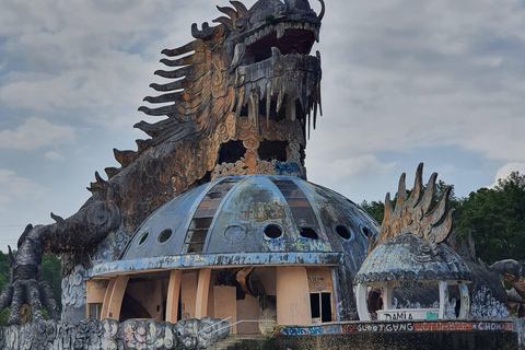 Hue: Motorbike Tour to Abandoned Park & Tam Giang