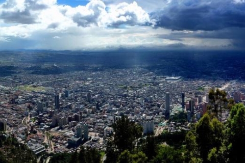 Bogotá: tour privado por MonserrateBogotá: tour privado por Monserrate con almuerzo