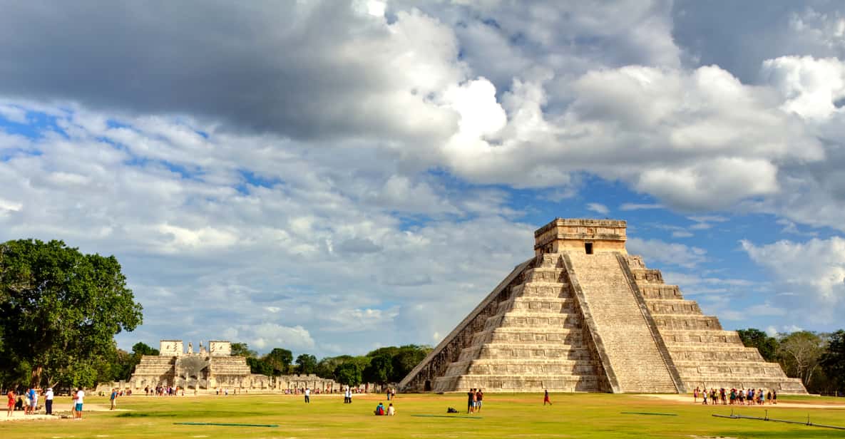 Cancun: Chichén Itzá, Cenote Ik Kil e Valladolid c/ Almoço