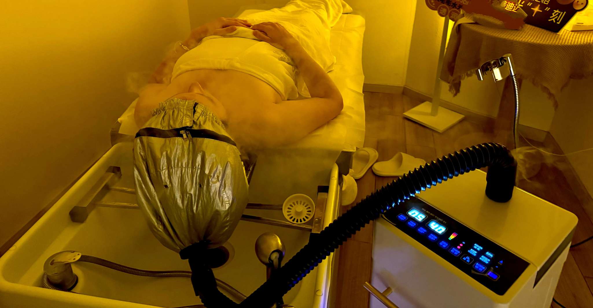 Shanghai:Authentic Chinese Body/Foot Massage, Hair& Head SPA photo 4