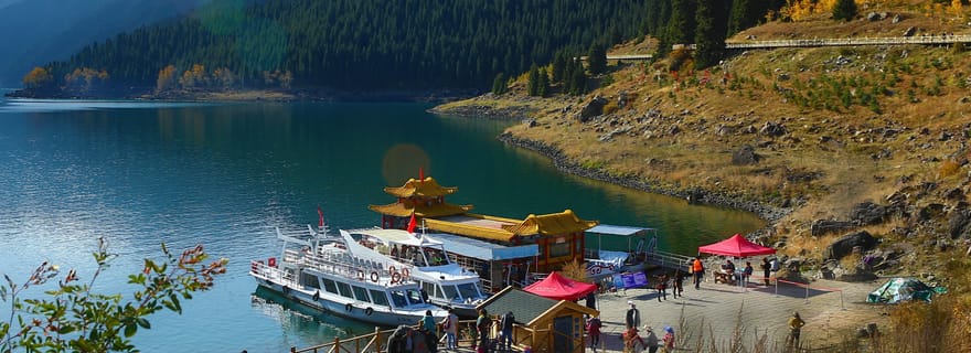 Excursion privée d'une journée au lac céleste de Tianchi au départ d'Urumqi