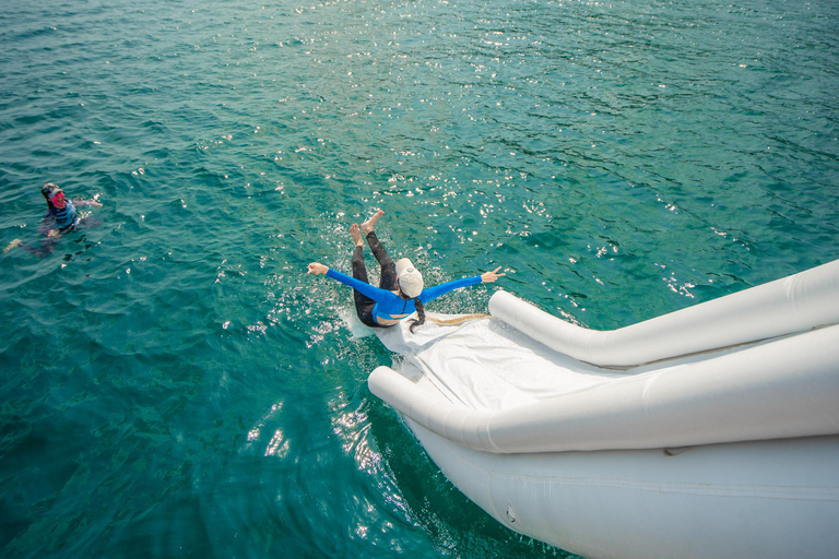 Pattaya : circuit d&#039;une journée dans les 3 îles en catamaran avec fêtePattaya : excursion d&#039;une journée sur le bateau pirate Black Pearl avec soirée DJ