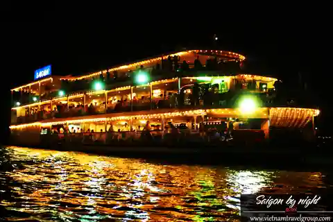 Saigon bei Nacht: Traditionelle Dinner-Kreuzfahrt