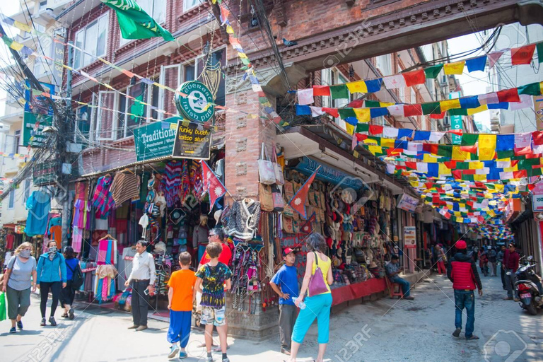 Kathmandu: Photography Tour – Temples, Markets & Sunrise