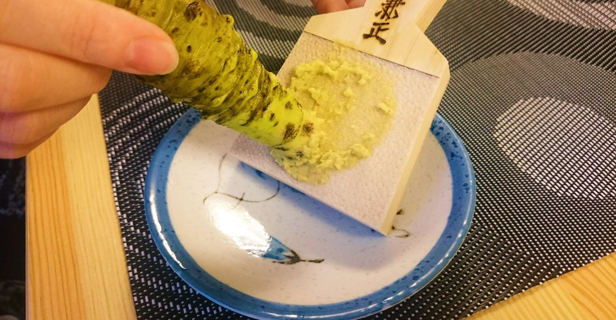 Tokyo: Sushi Making Class photo 2