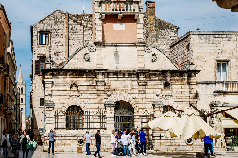 Da Zagabria a Dubrovnik: Trasferimento VIP con tour a scelta