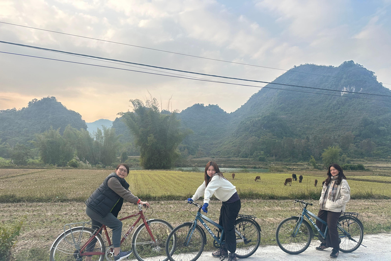 Cao Bang: 2-Day Family Experience With Local Guide 2-Day Family Experience By Car