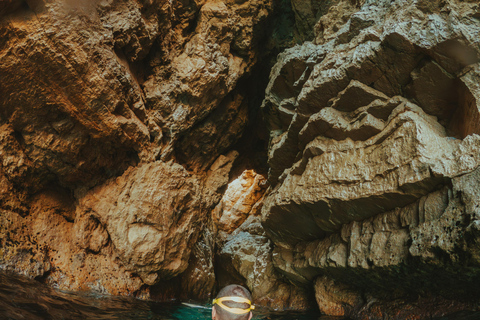 Dubrovnik : Visite de la Grotte Bleue en bateau à moteur l&#039;après-midi avec boissons