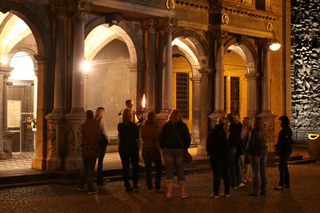 Cologne: The Night Watchman Old Town Walking Tour in German