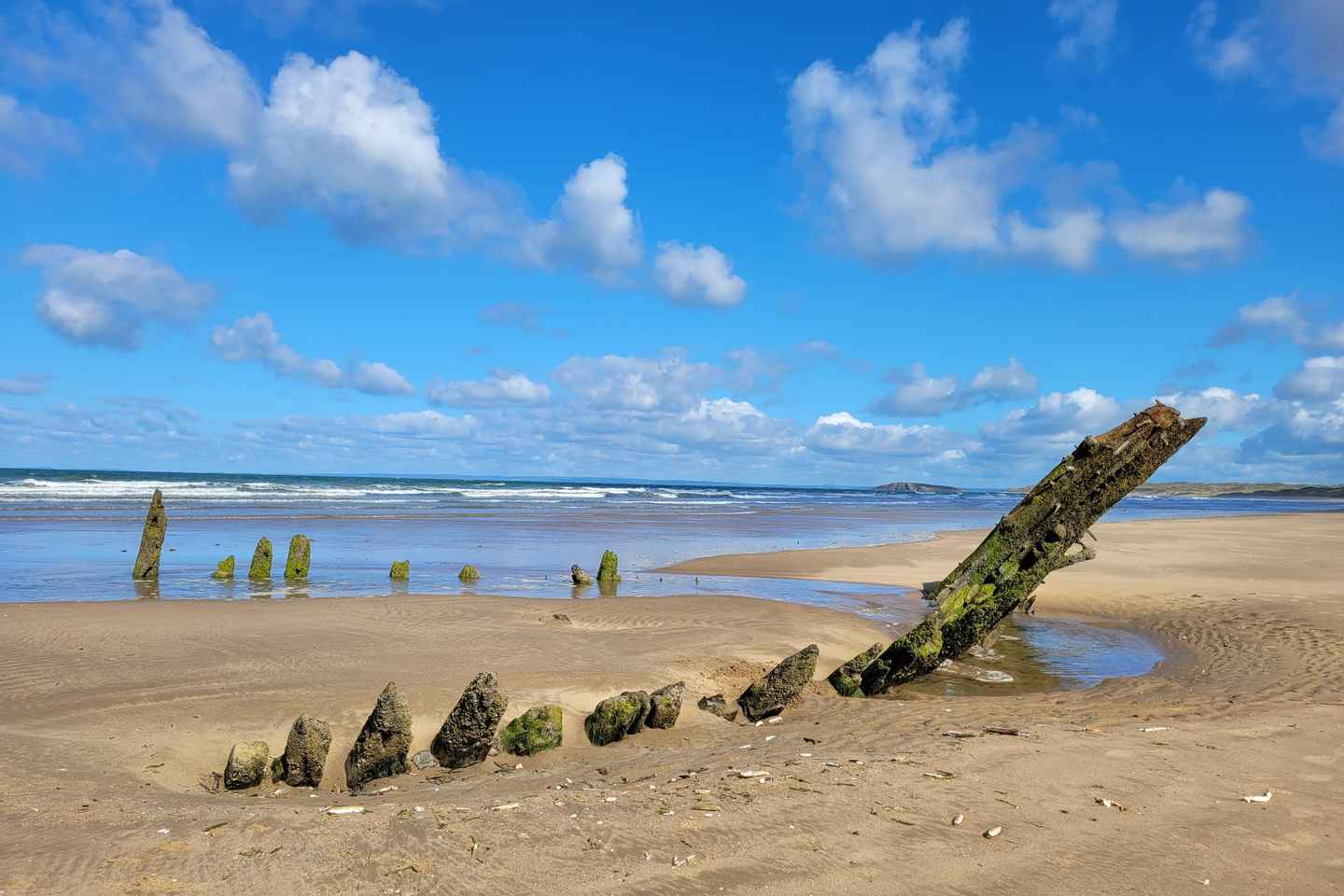 从加的夫启程：诗人带你游览斯旺西湾