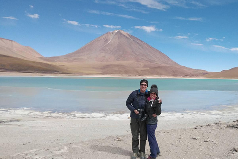 Från Uyuni: 3-dagars Uyuni Salt Flats och Laguna Colorada Tour