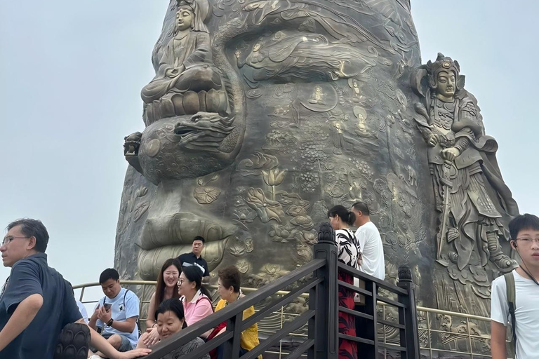 Discover Shanghai’s gem: World-Record Temple & Water Town