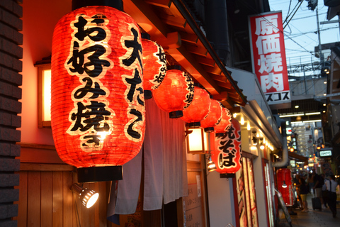 Osaka: Tour gastronomico notturno con degustazioni