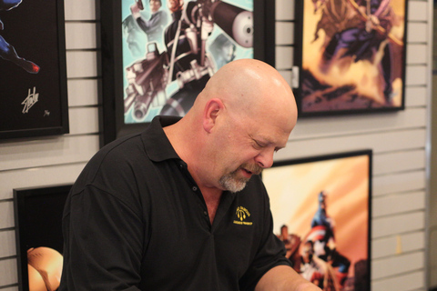 Las Vegas: Pawn Stars Half-Day VIP Tour Pawn Stars Half-Day VIP Tour with Cast Meet & Greet