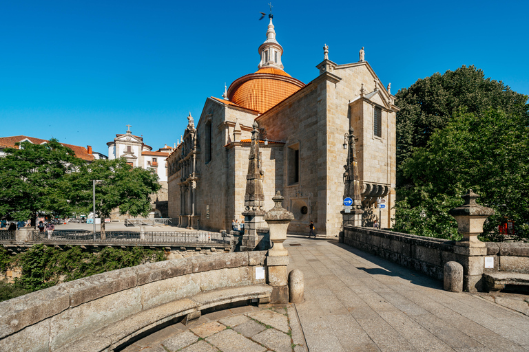 Douro Valley: Wine Tour with Lunch, Tastings &amp; River Cruise