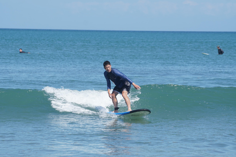 Kuta/Bali: Prywatne lekcje surfingu dla początkujących i średniozaawansowanychPoziom początkujący bez transferu