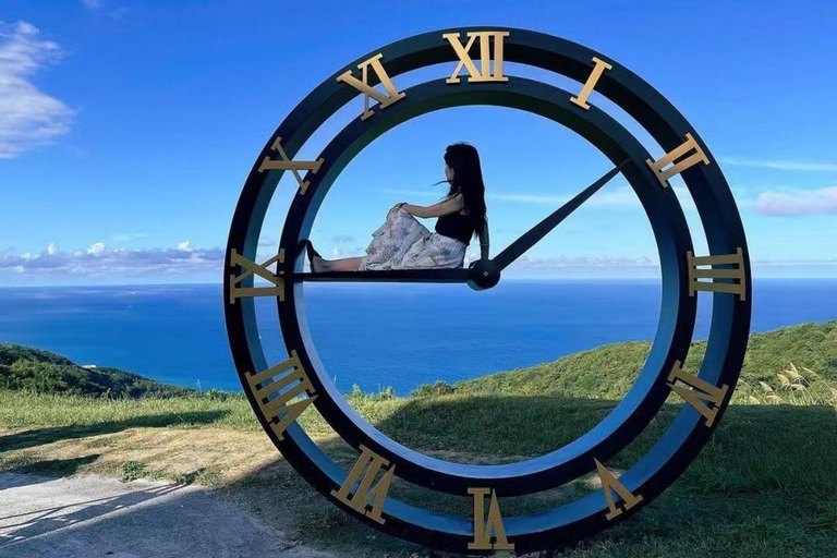 A Canvas of Faith and Art:A Poetic Day Trip to Kaohsiung 9-Hour Journey (Eight-Seat Business Car)