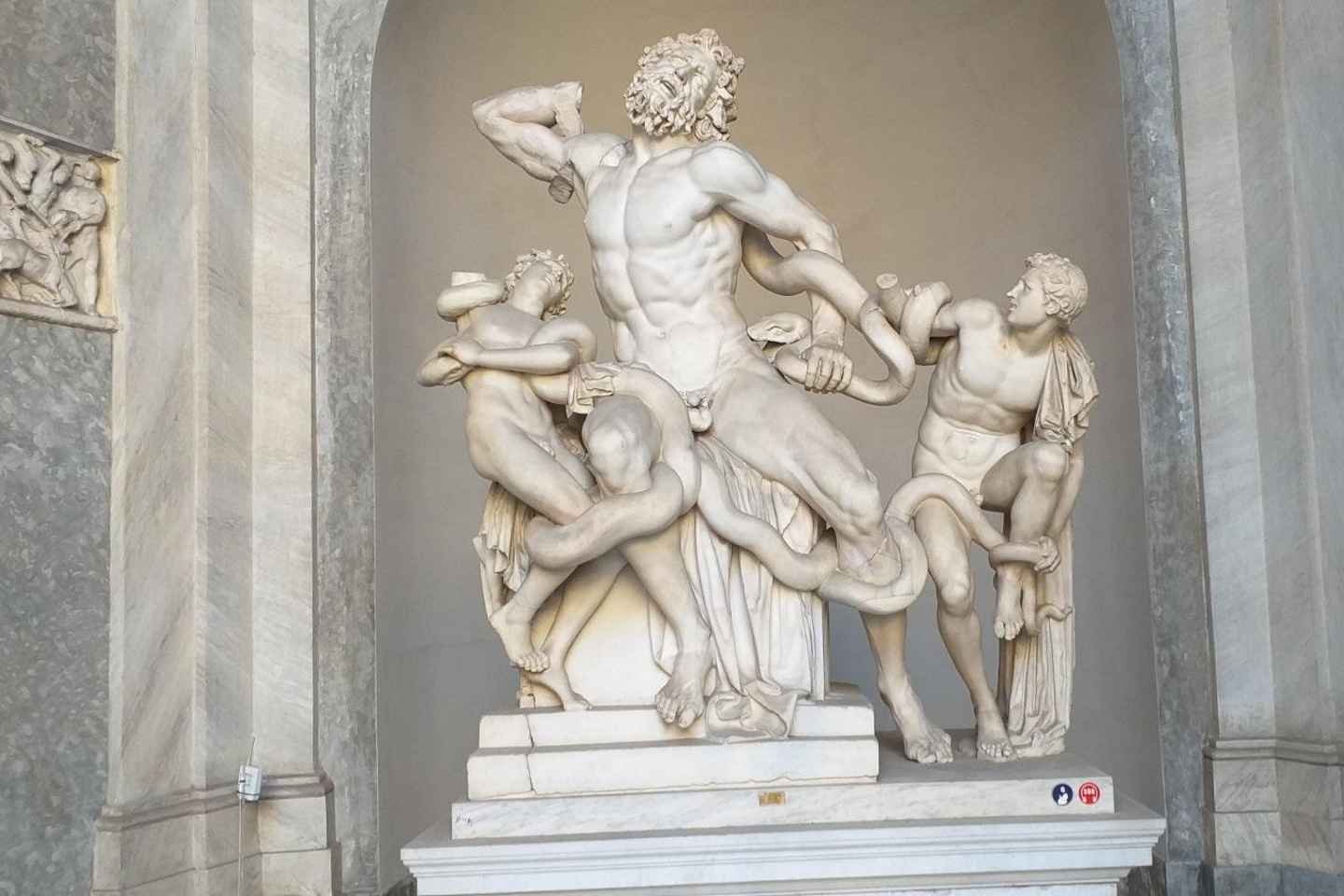 Rome: General Papal Audience & Vatican Museums Tour