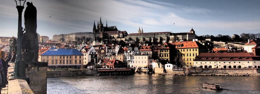 Prague: Classic City 4-Hour Private Walking Tour